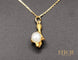 Pendentif Les Recyclés - Pendentif serre en or jaune et perle fine 58 Facettes A7831