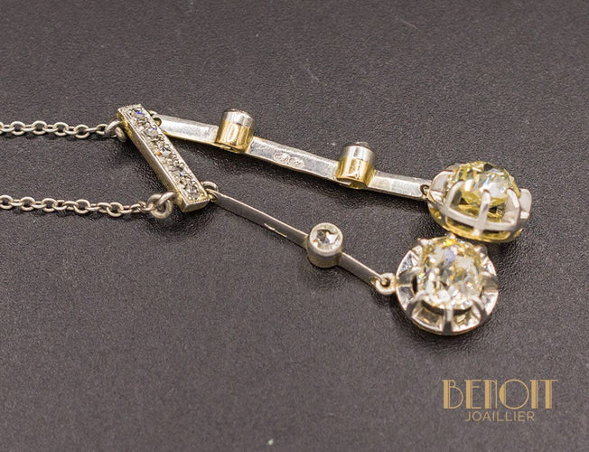 Collier Collier négligé en or jaune, platine, argent et diamants (années 1920) 58 Facettes A9063
