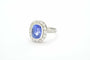 Bague Bague en or blanc 18 carats avec saphir de Ceylan 4,36 ct et diamants 58 Facettes 10048