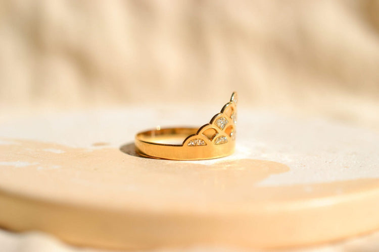 Bague 54 Bague diadème ajourée en or jaune 18 carats 58 Facettes Ref3407