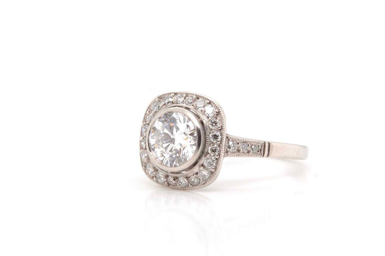 Bague 52 Bague coussin en platine avec diamants 58 Facettes 22073 / 23332