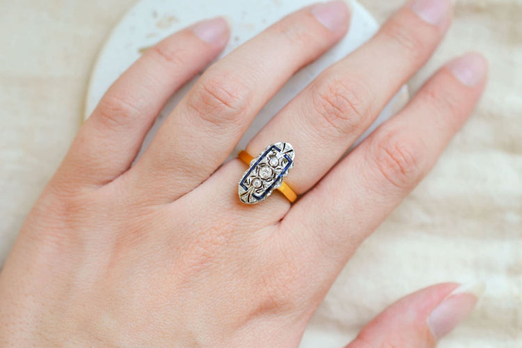 Bague 51.5 Bague Navette Art Déco en or jaune et or blanc 14k saphirs, diamants 58 Facettes Ref3062