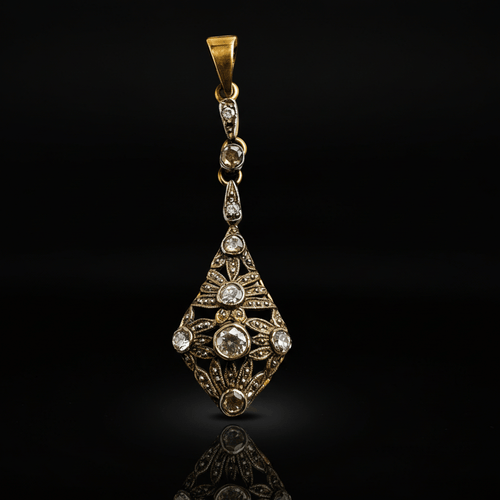 Pendentif Pendentif Jugendstil austro-hongrois en or et argent avec diamants 58 Facettes