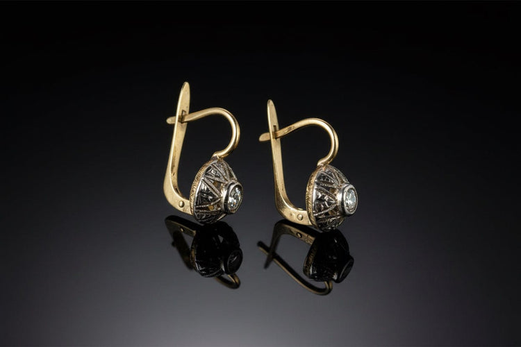 Boucles d'oreilles Boucles d’oreilles puces - Premier Novecento en or jaune 750 et diamants 58 Facettes