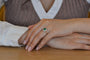 Bague 52 Bague ancienne en platine et or 18k, émeraude et diamants 58 Facettes 27503-27622