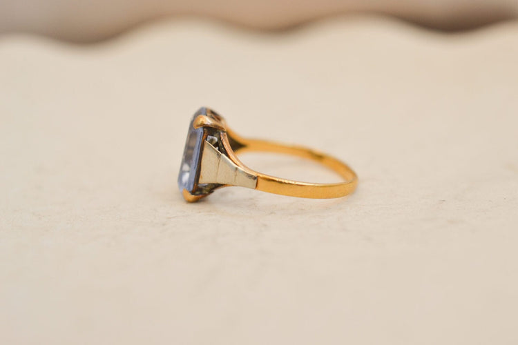 Bague 54 Bague taille émeraude en or jaune et or blanc 18k spinelle synthétique 58 Facettes Ref3559