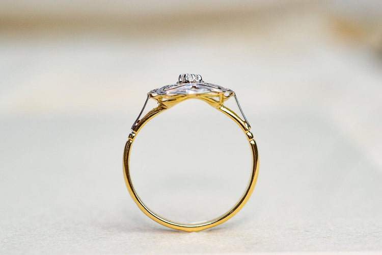 Bague 55 Bague Art Déco étoile en or jaune et or blanc et diamant 58 Facettes 3708