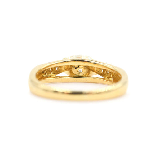 Bague Bague - Diamant taille ovale 1 ct en or jaune 18 ct 58 Facettes 13012