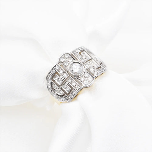 Bague Bague en or jaune 18 ct avec diamant 0,93 ct et pavé de diamants 58 Facettes 17309