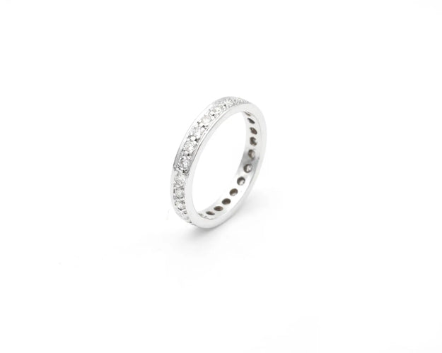 Bague Bague eternity en or blanc 18 ct avec diamants 0,75 ct 58 Facettes 14583
