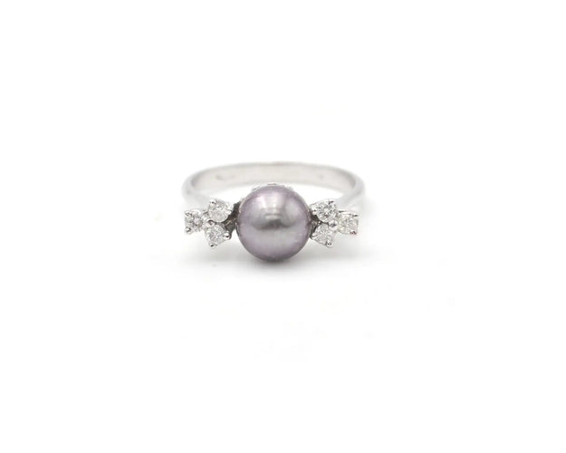 Bague Bague en or blanc 18 kt avec perle de Tahiti et diamants 58 Facettes 14607