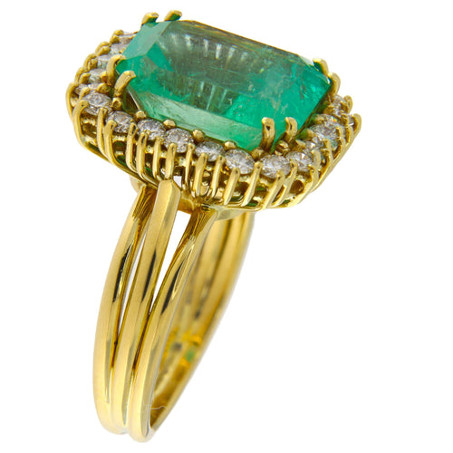 Bague Bague en or jaune avec émeraude 7,36 ct et diamants 58 Facettes G3606