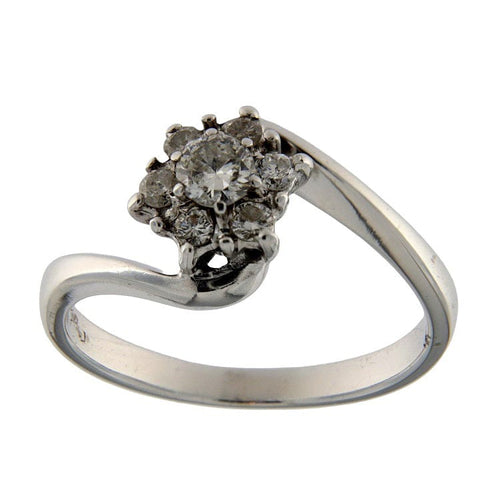 Bague 59 Bague fleur en or blanc 18 ct et diamants taille brillant 58 Facettes G3693