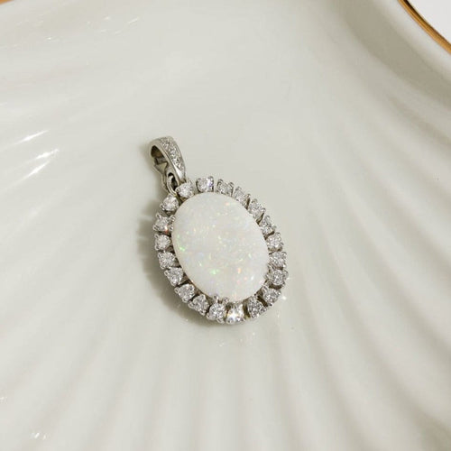 Pendentif Pendentif opale boulder en platine et diamants 58 Facettes 2842