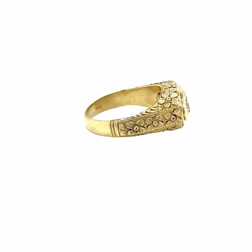 Bague 51 Bague trois pierres gravée en or 18 carats avec diamants 58 Facettes