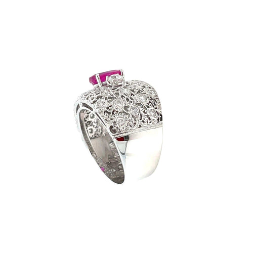 Bague 50 Style Mario Buccellati - Bague vintage gravée en or blanc 18k rubis birman et diamants 58 Facettes