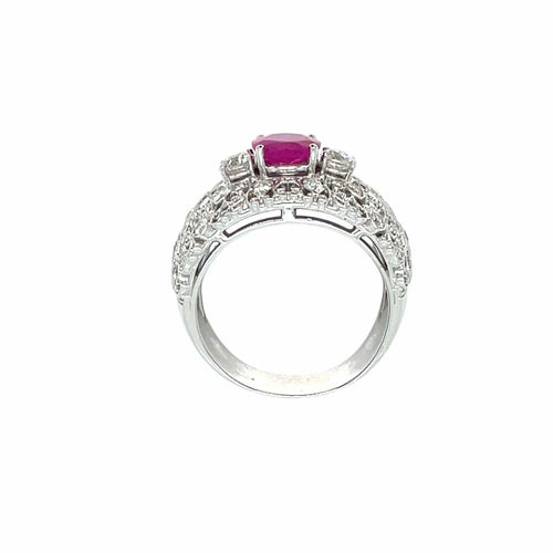 Bague 50 Style Mario Buccellati - Bague vintage gravée en or blanc 18k rubis birman et diamants 58 Facettes