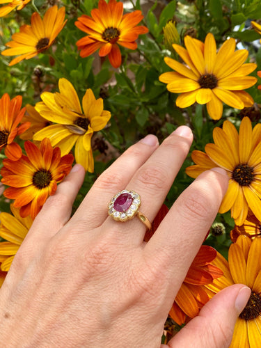 Bague 56 Bague cluster en or rose 18 carats rubis et diamants 58 Facettes
