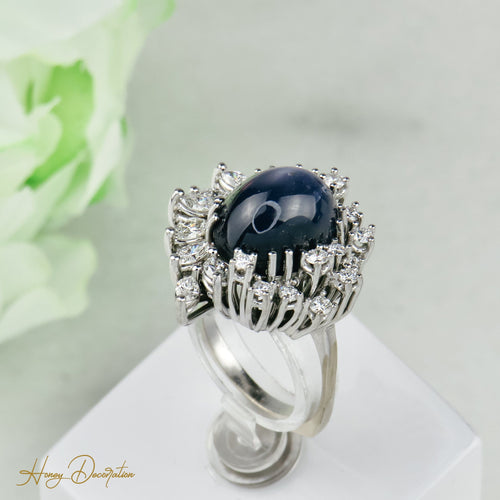 Bague 53.5 Bague en or blanc 750 avec saphir étoilé 15 ct et diamants 58 Facettes 1864