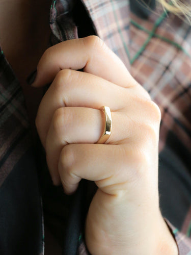 Bague 56 Dinh Van x Pierre Cardin - Bague carrée en or jaune 18k 58 Facettes 1176.2