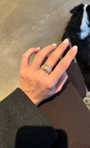 Bague 57 Bague vintage en or jaune et blanc 18k et diamants 58 Facettes