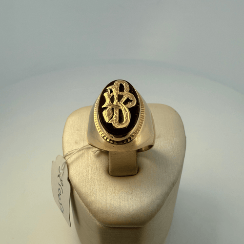 Bague 52.5 Bague chevalière ovale gravée en or jaune 18 carats 8,11 g 58 Facettes 250051