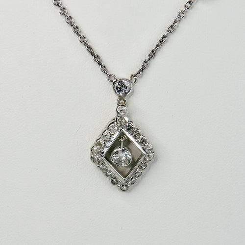 Collier Art déco - Collier en or blanc 585 et platine serti de diamants 58 Facettes 2637