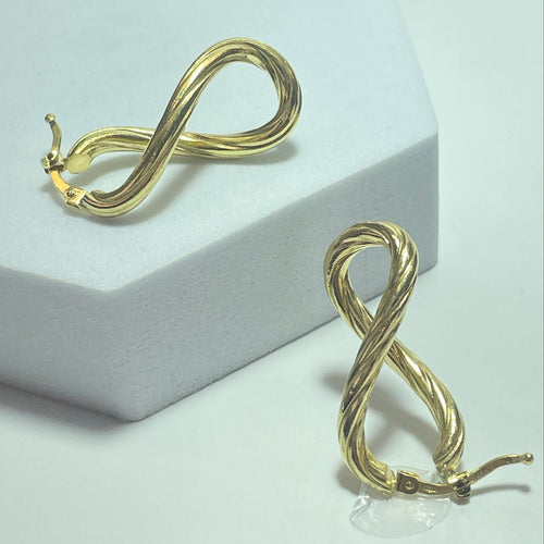 Boucles d'oreilles Infinity - Boucles d’oreilles en or jaune 14K 58 Facettes 250256