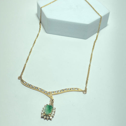 Collier Collier en or jaune 14K serti de pierres 58 Facettes 250271