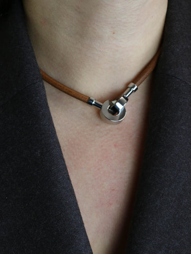 Hermès Lancelot - Collier ras-du-cou ou bracelet double tour en cuir marron 58 Facettes 1206.11