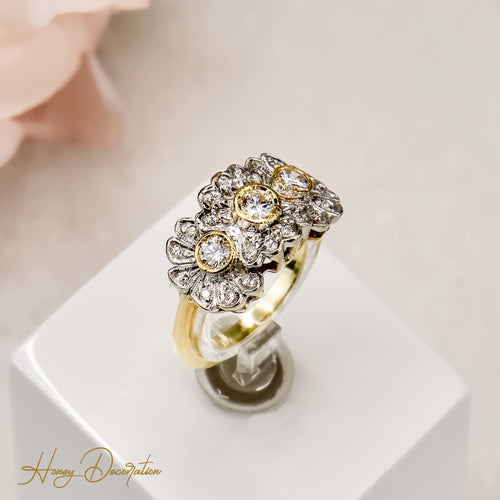 Bague 52.5 Bague Art déco rétro années 1940 en or blanc 14 carats et diamants 58 Facettes 2601