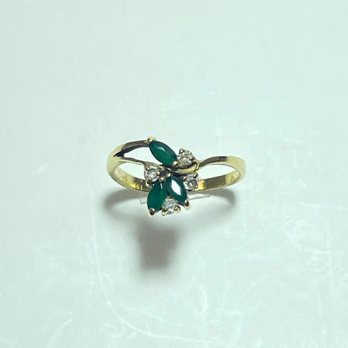 Bague 44.5 Bague motif floral en or jaune 18K, pierres vertes 58 Facettes 250341