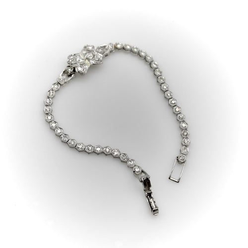 Bracelet Art déco - Bracelet ligne fleur en platine et diamants 58 Facettes A20072
