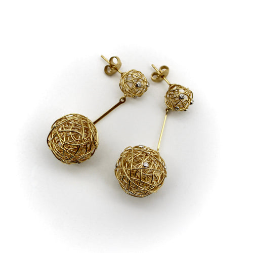 Boucles d'oreilles Boucles d'oreilles pendantes en or 18k avec diamants 58 Facettes