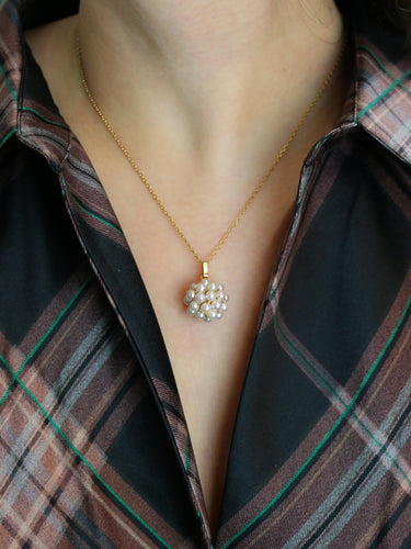 Pendentif Pendentif vintage boule de perles en or jaune 18 carats 58 Facettes 1099.4