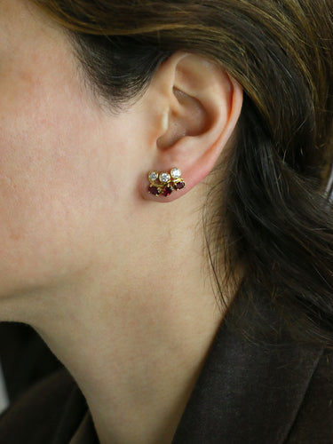 Boucles d'oreilles Boucles d’oreilles vintage en or, diamants et grenats 58 Facettes 391.17