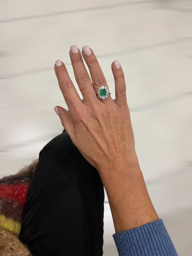 Bague 54.5 Bague vintage en or blanc 18K, émeraude colombienne 2,00 ct et diamants 58 Facettes
