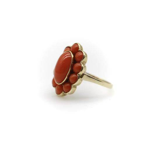 Bague Bague rétro en or 14k au corail cabochon 58 Facettes A2002D