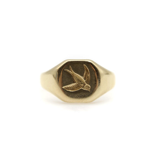 Bague 64 Bague chevalière Art déco en or 18K avec intaille d’hirondelle 58 Facettes A2002Z