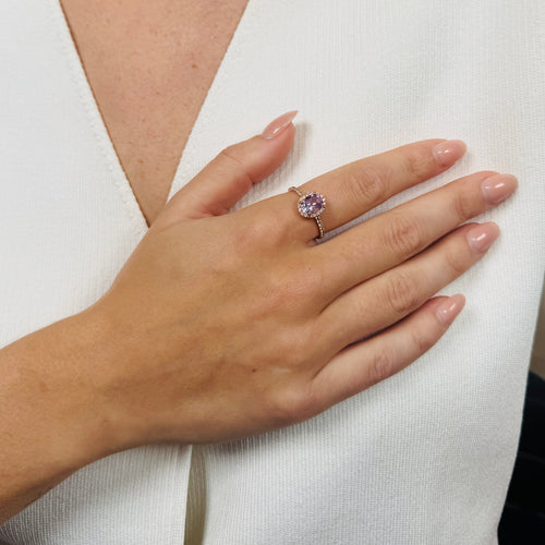 Bague Bague vintage en or rose 18k avec améthyste et saphirs blancs 58 Facettes 2508010