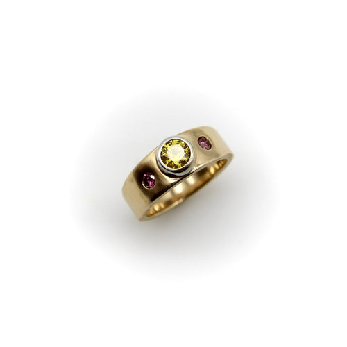 Bague MWM Goldsmithing - Bague en or jaune 14k et diamants roses 58 Facettes