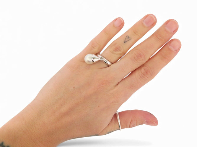 Bague 53 Christian Dior Tribale Muguet - Bague en or blanc 18k avec perle, T53 58 Facettes 271136