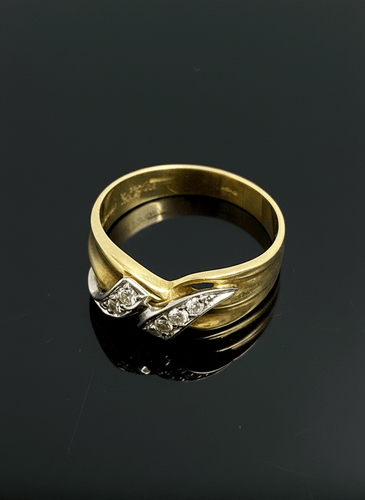 Bague Bague italienne en or jaune 18 carats et diamants 58 Facettes