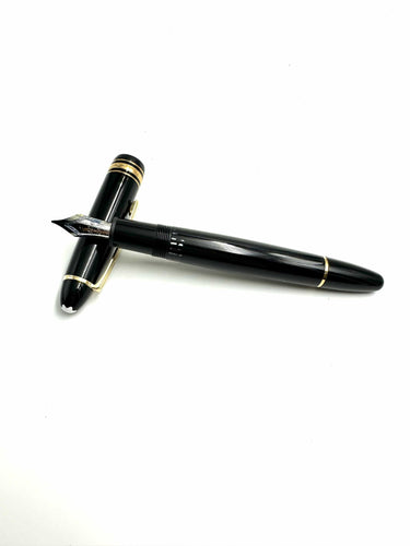 Montblanc Meisterstück - Set stylo-bille et stylo-plume plaqué or 58 Facettes