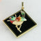 Pendentif Pendentif - Or jaune 18 carats, onyx et oiseau émaillé 58 Facettes 1909