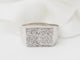 Bague 53.5 Bague chevalière sertie de diamants en or blanc 18 ct 58 Facettes 33267