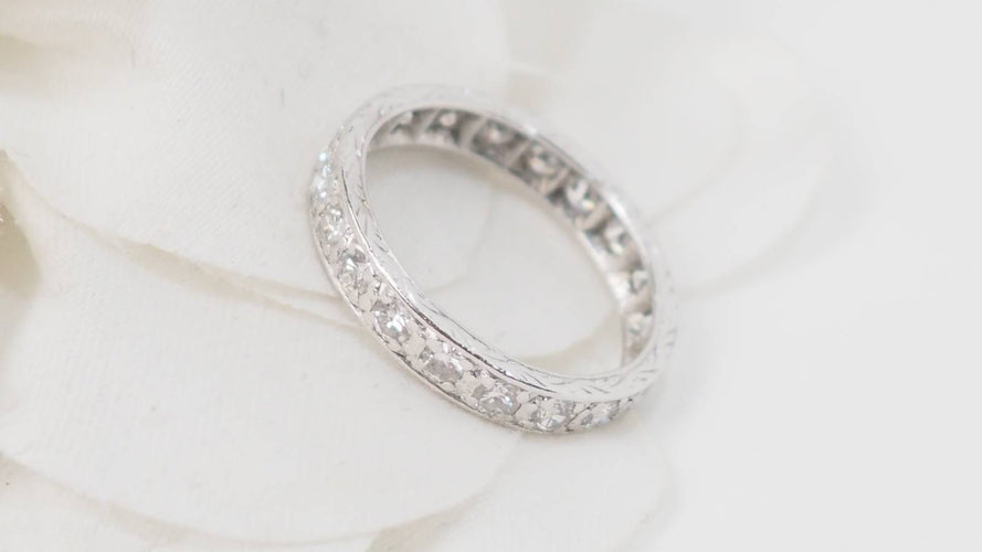 Bague 49.5 Alliance américaine tour complet en or blanc 18 ct et diamants 0,90 ct 58 Facettes 30727