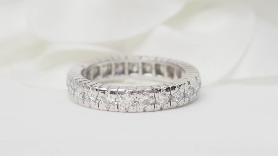 Bague 49 Alliance américaine tour complet en platine 850 et diamants 0,92 ct 58 Facettes 30685