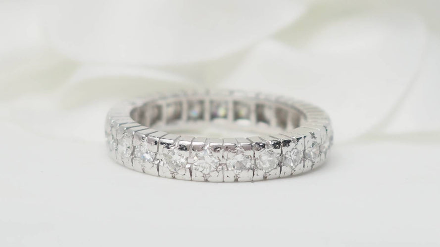 Bague 49 Alliance américaine tour complet en platine 850 et diamants 0,92 ct 58 Facettes 30685