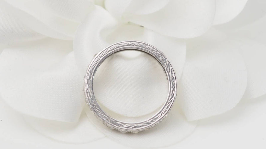 Bague 53 Alliance américaine tour complet en platine 850 et diamants 0,80 ct 58 Facettes 31755